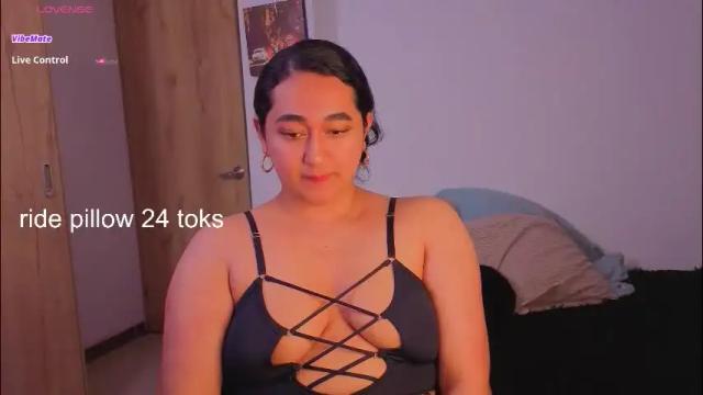 Image 11 of hipatiaandhephaestus Stream on Chaturbate on 22 days ago