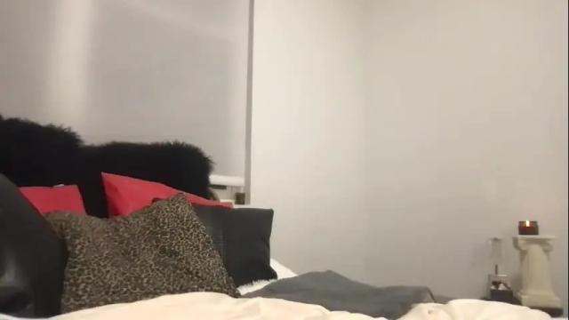 Image 7 of hispanicbunny Stream on Chaturbate on 17 months ago