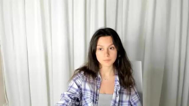 Image 4 of hitachibottl Stream on Chaturbate on 25 months ago