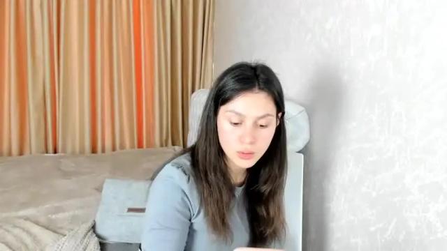 Image 11 of hitachibottl Stream on Chaturbate on 17 months ago