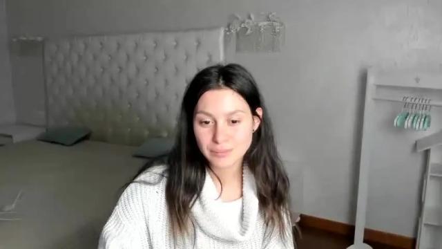 Image 7 of hitachibottl Stream on Chaturbate on 25 months ago