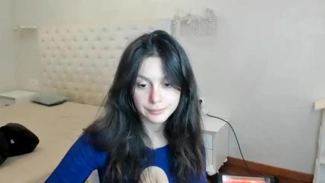 Image 11 of hitachibottl Stream on Chaturbate on 17 months ago