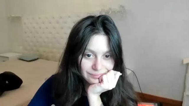 Image 12 of hitachibottl Stream on Chaturbate on 17 months ago