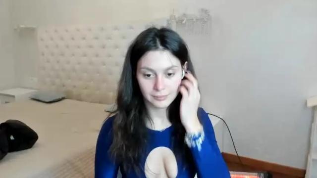Image 8 of hitachibottl Stream on Chaturbate on 17 months ago