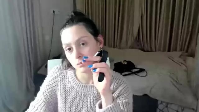 Image 12 of hitachibottl Stream on Chaturbate on 23 months ago