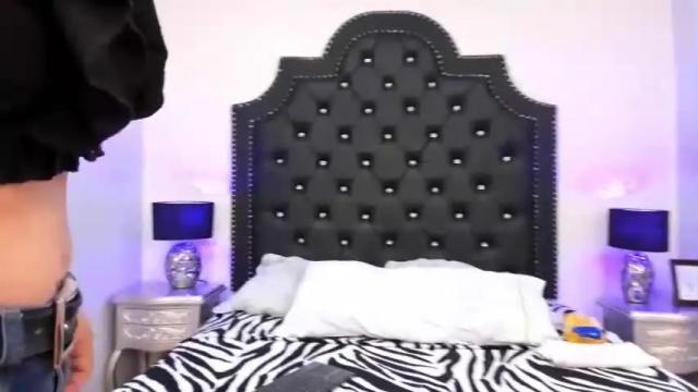 Image 2 of hitanaroberts Stream on Chaturbate on 15 months ago