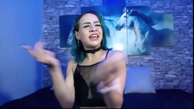 Image 3 of hitzell_vickers_ Stream on Chaturbate on 13 months ago