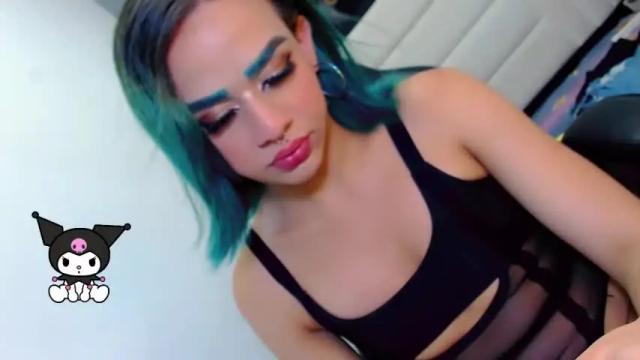 Image 2 of hitzell_vickers_ Stream on Chaturbate on 13 months ago