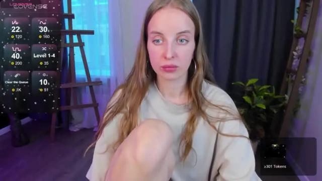 Thumbnail 1, hiviolet_'s Stream at Chaturbate, 19 months ago