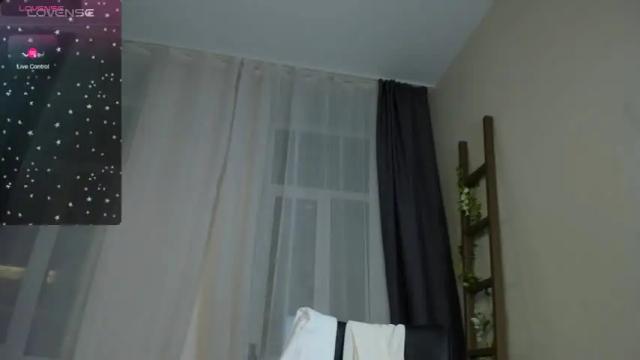 Thumbnail 2, hiviolet_'s Stream at Chaturbate, 19 months ago