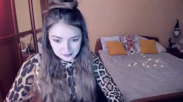 Image 10 of hloesky Stream on Chaturbate on 15 months ago