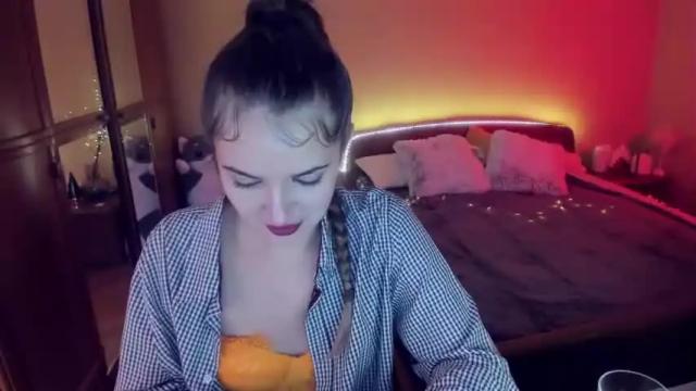 Image 4 of hloesky Stream on Chaturbate on 24 months ago