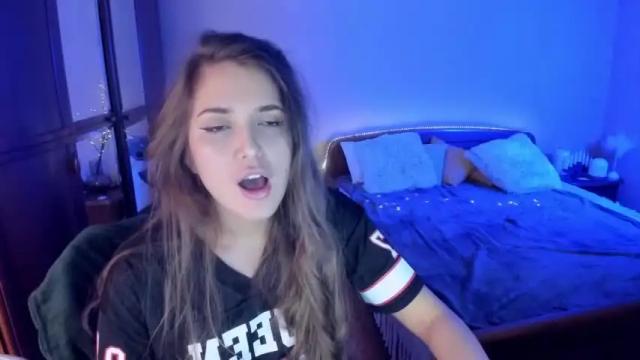Thumbnail 2, hloesky's Stream at Chaturbate, 15 months ago