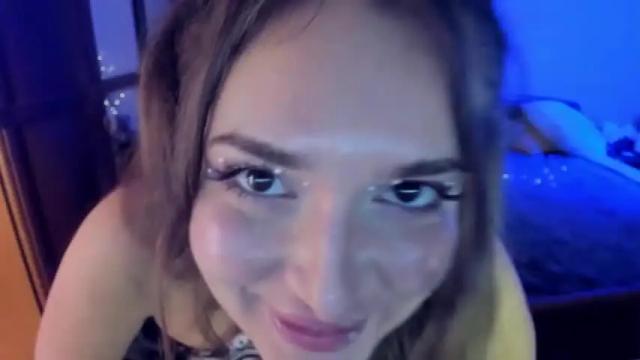 Thumbnail 3, hloesky's Stream at Chaturbate, 15 months ago