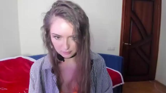 Image 3 of hloesky Stream on Chaturbate on 15 months ago