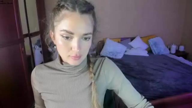 Image 4 of hloesky Stream on Chaturbate on 13 months ago