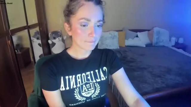 Image 12 of hloesky Stream on Chaturbate on 13 months ago