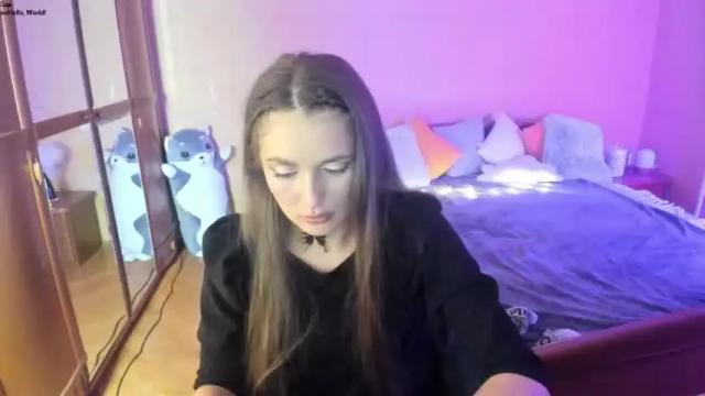 Image 11 of hloesky Stream on Chaturbate on 13 months ago