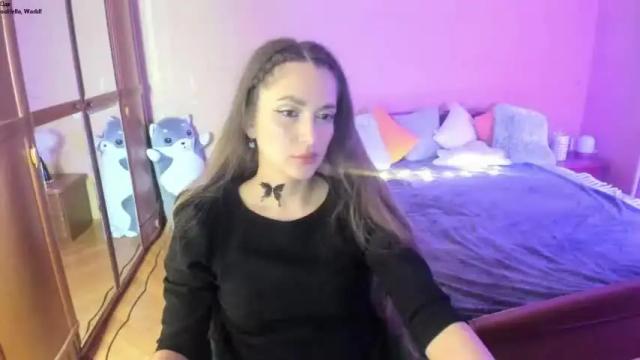 Image 2 of hloesky Stream on Chaturbate on 13 months ago