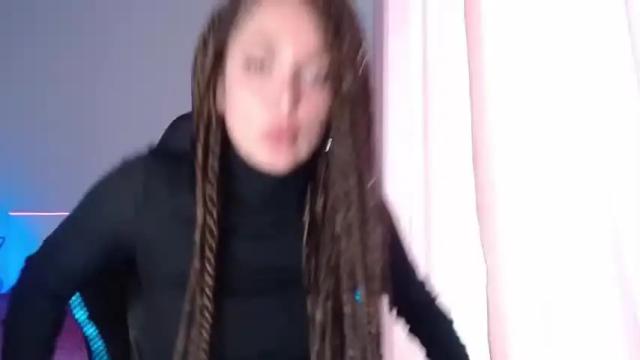 Image 10 of hloesky Stream on Chaturbate on 12 months ago