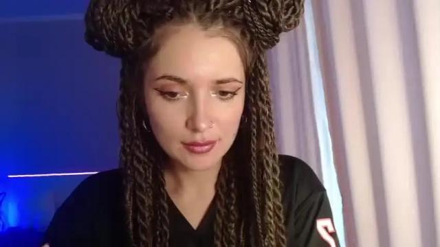 Image 6 of hloesky Stream on Chaturbate on 12 months ago