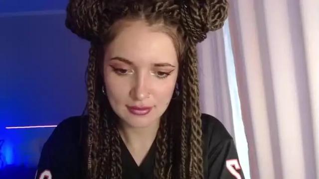 Image 7 of hloesky Stream on Chaturbate on 12 months ago