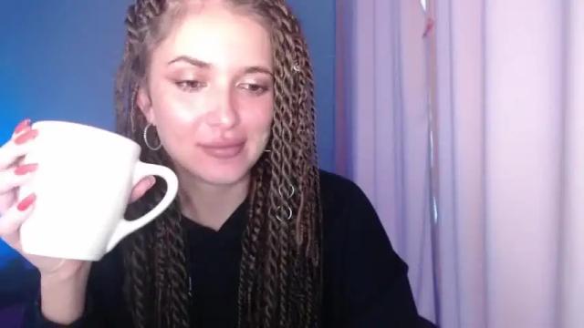 Image 8 of hloesky Stream on Chaturbate on 12 months ago
