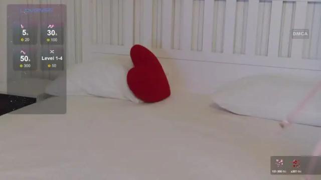 Image 7 of holl1would Stream on Chaturbate on 13 months ago
