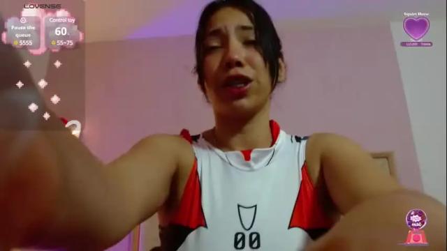 Image 8 of hollie_tay Stream on Chaturbate on 1 month ago