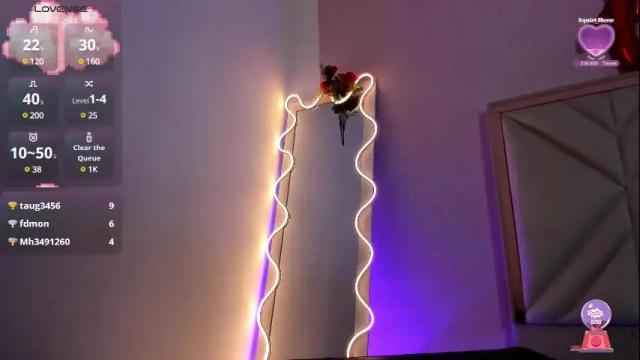 Image 3 of hollie_tay Stream on Chaturbate on 1 month ago