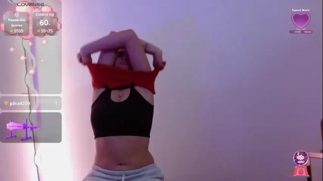 Image 11 of hollie_tay Stream on Chaturbate on 1 month ago