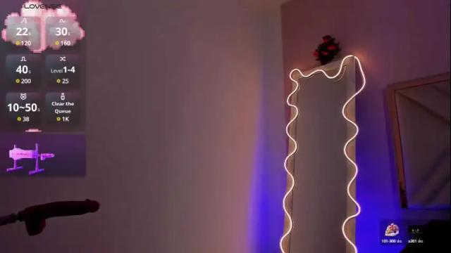 Image 8 of hollie_tay Stream on Chaturbate on 10 days ago