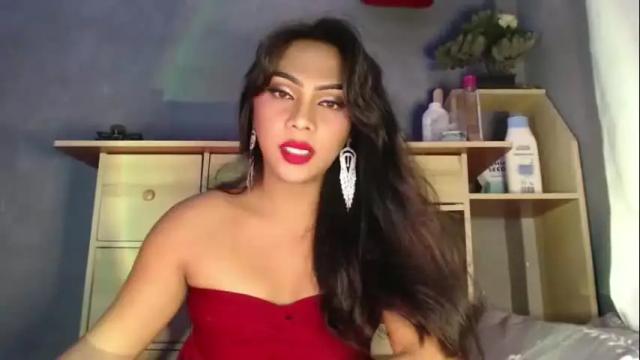 Image 12 of holliescarlet Stream on Chaturbate on 10 days ago