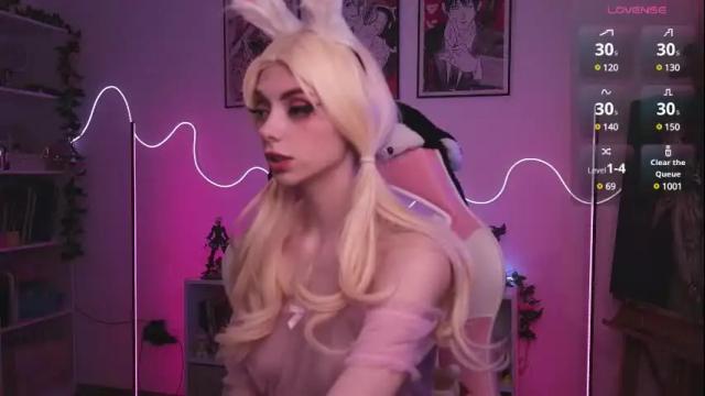 Thumbnail 2, holliwould_'s Stream at Chaturbate, 1 month ago