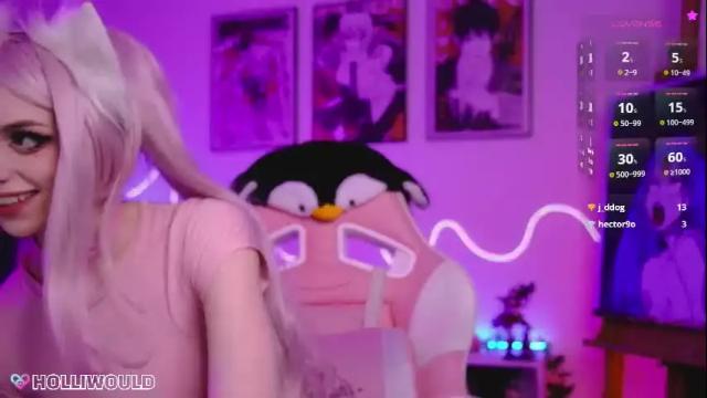 Image 2 of holliwould_ Stream on Chaturbate on 18 days ago