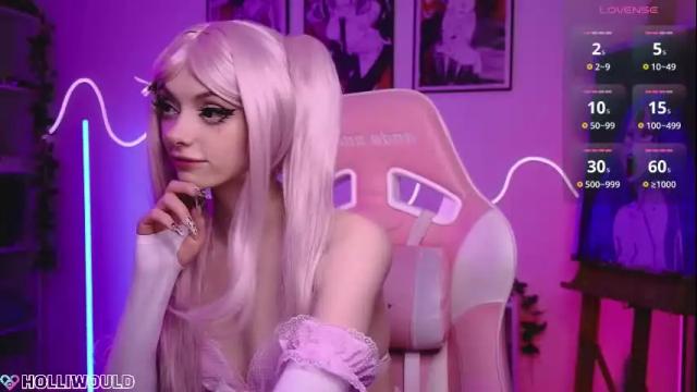 Image 3 of holliwould_ Stream on Chaturbate on 5 days ago