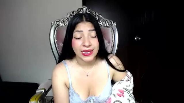 Image 7 of holly__20 Stream on Chaturbate on 1 month ago