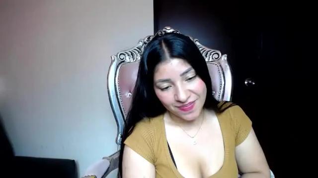 Image 6 of holly__20 Stream on Chaturbate on 1 month ago