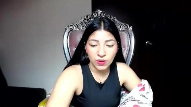 Image 12 of holly__20 Stream on Chaturbate on 1 month ago