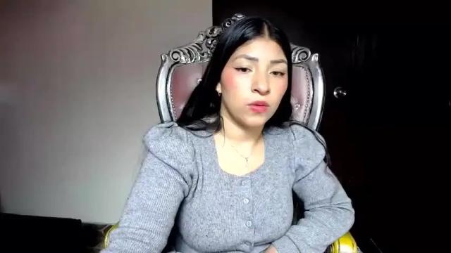 Image 6 of holly__20 Stream on Chaturbate on 27 days ago