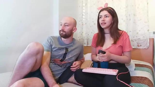 Image 2 of holly_and_honey_69 Stream on Chaturbate on 14 months ago