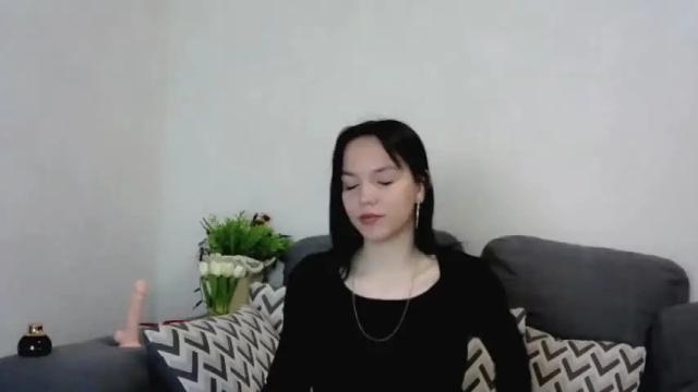 Image 10 of holly_baby_x Stream on Chaturbate on 15 months ago