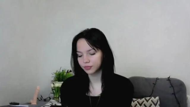 Image 10 of holly_baby_x Stream on Chaturbate on 14 months ago