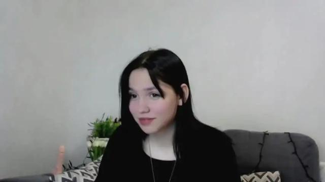 Image 12 of holly_baby_x Stream on Chaturbate on 14 months ago