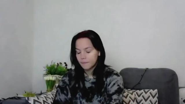 Image 2 of holly_baby_x Stream on Chaturbate on 14 months ago