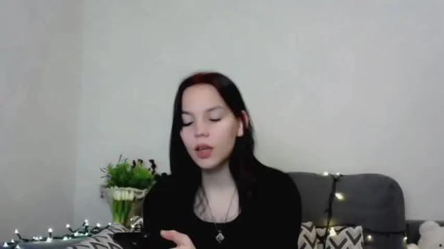 Image 7 of holly_baby_x Stream on Chaturbate on 16 months ago