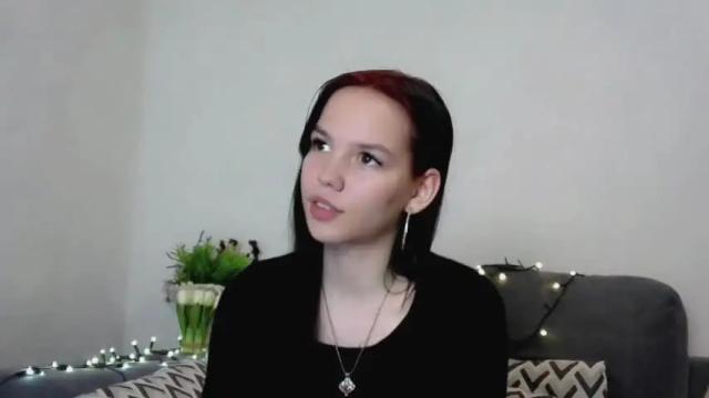 Image 8 of holly_baby_x Stream on Chaturbate on 16 months ago