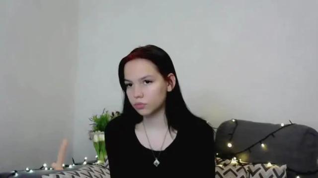 Image 2 of holly_baby_x Stream on Chaturbate on 13 months ago