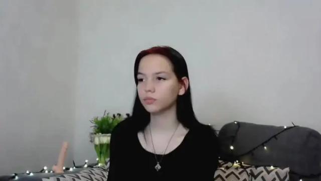 Image 6 of holly_baby_x Stream on Chaturbate on 13 months ago