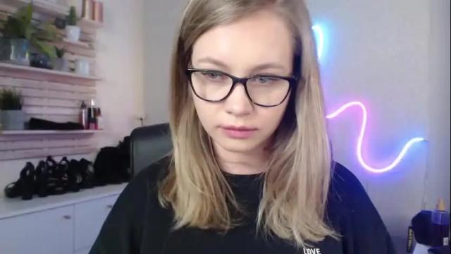 Thumbnail 2, holly_bb95's Stream at Chaturbate, 1 month ago